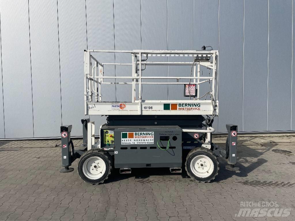 SkyJack SJ 6832 RTE Makazaste platforme