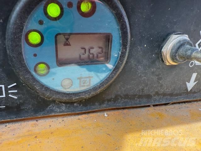 Haulotte Compact 10 Makazaste platforme
