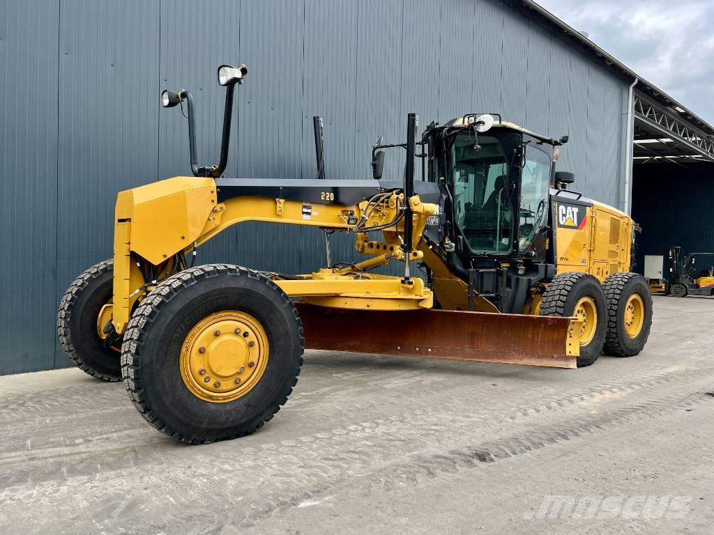 CAT 140M2 AWD Grejderi