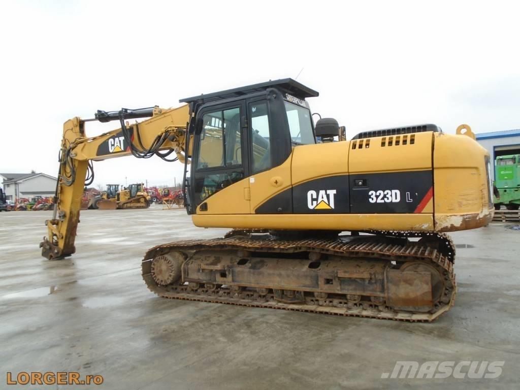 CAT 323 D Bageri guseničari