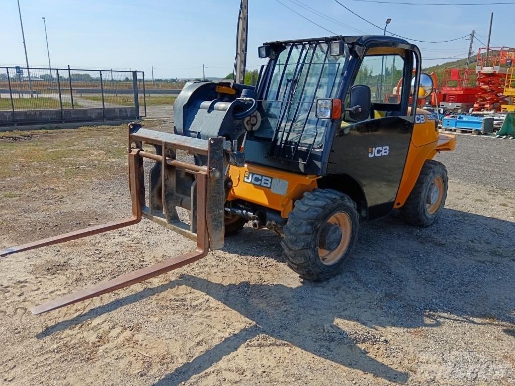 JCB 520-40 Teleskopski viljuškari
