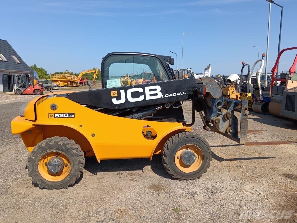JCB 520-40 Teleskopski viljuškari