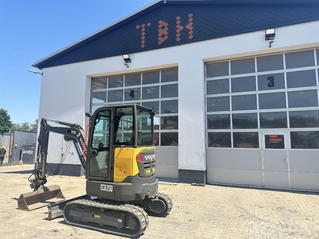 Volvo ECR 25 D Mini bageri < 7t