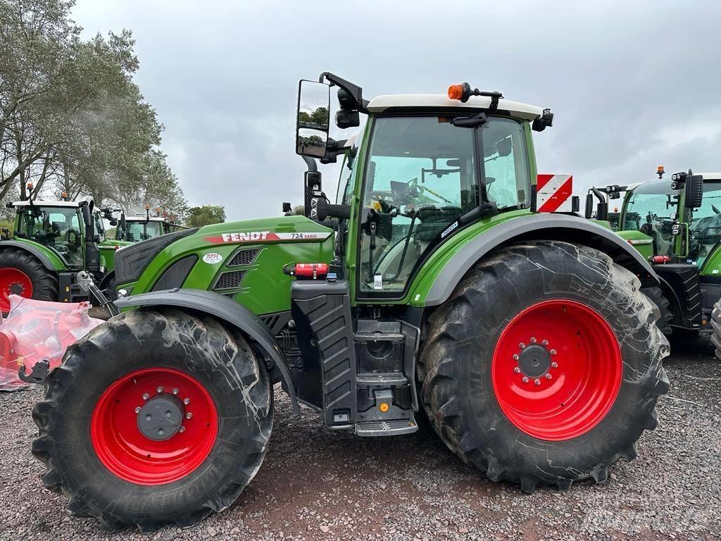 Fendt 724 Profi Plus Traktori