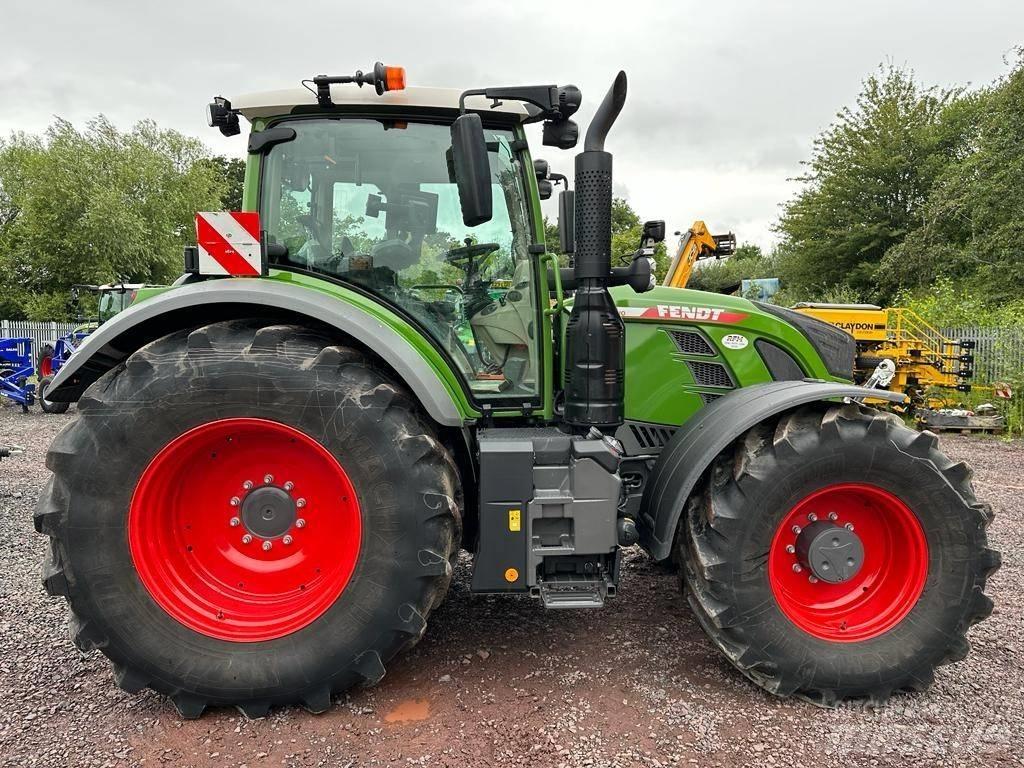 Fendt 724 Profi Plus Traktori