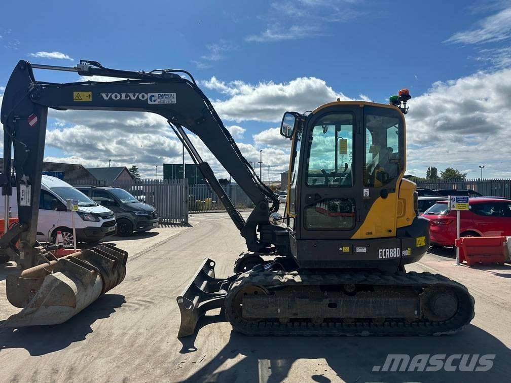 Volvo ECR 88 D Midi bageri 7t – 12t