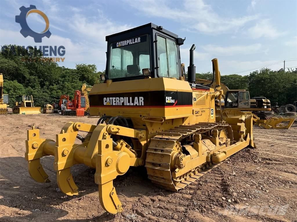 CAT D6G Buldožeri guseničari