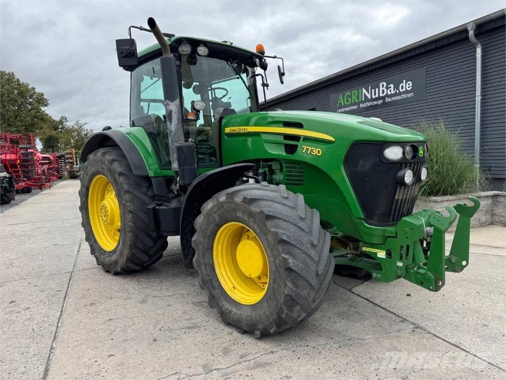 John Deere 7730 Traktori