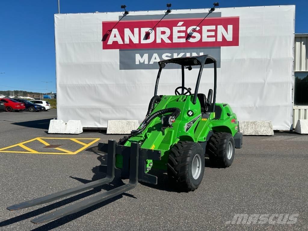 Avant 755 Skid steer mini utovarivači