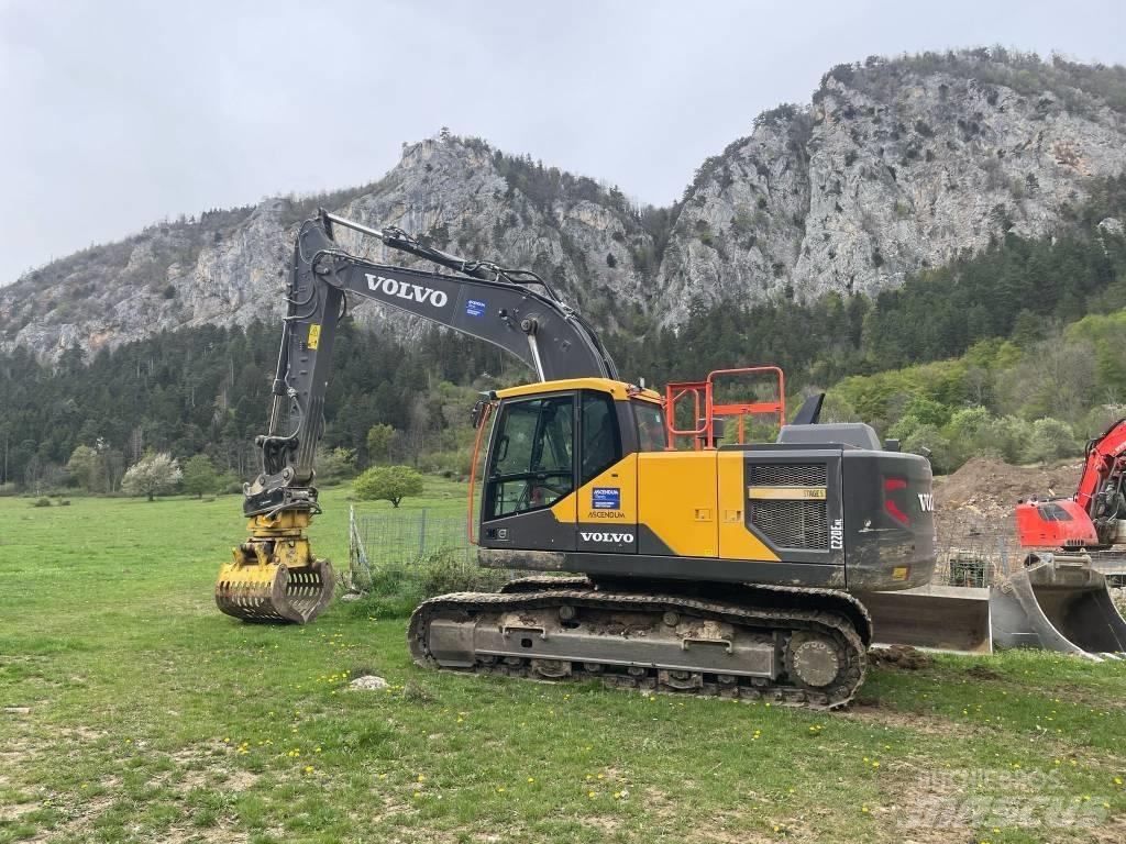 Volvo EC 220 E Bageri guseničari
