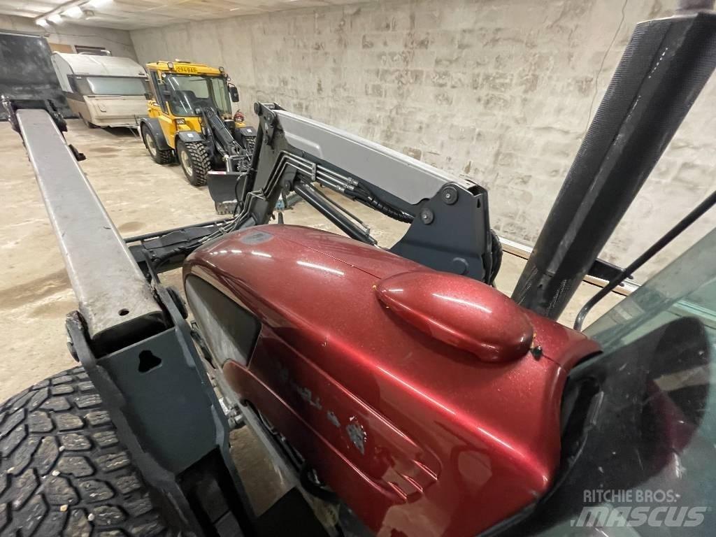 Valtra A 93 Traktori