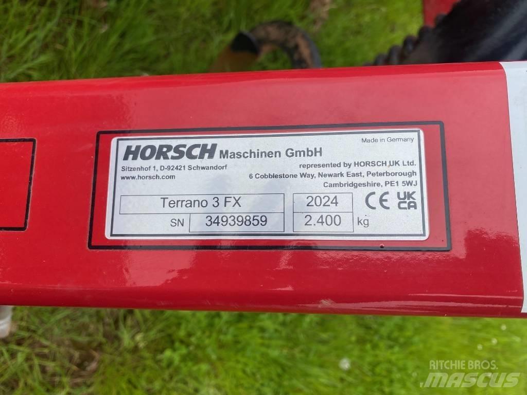 Horsch Terrano 3 FX Kultivatori