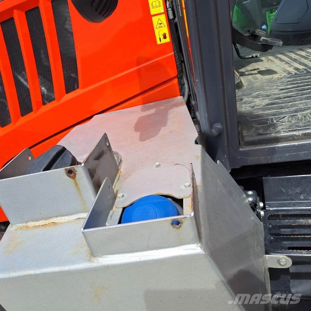 Kubota M7172 FL Traktori