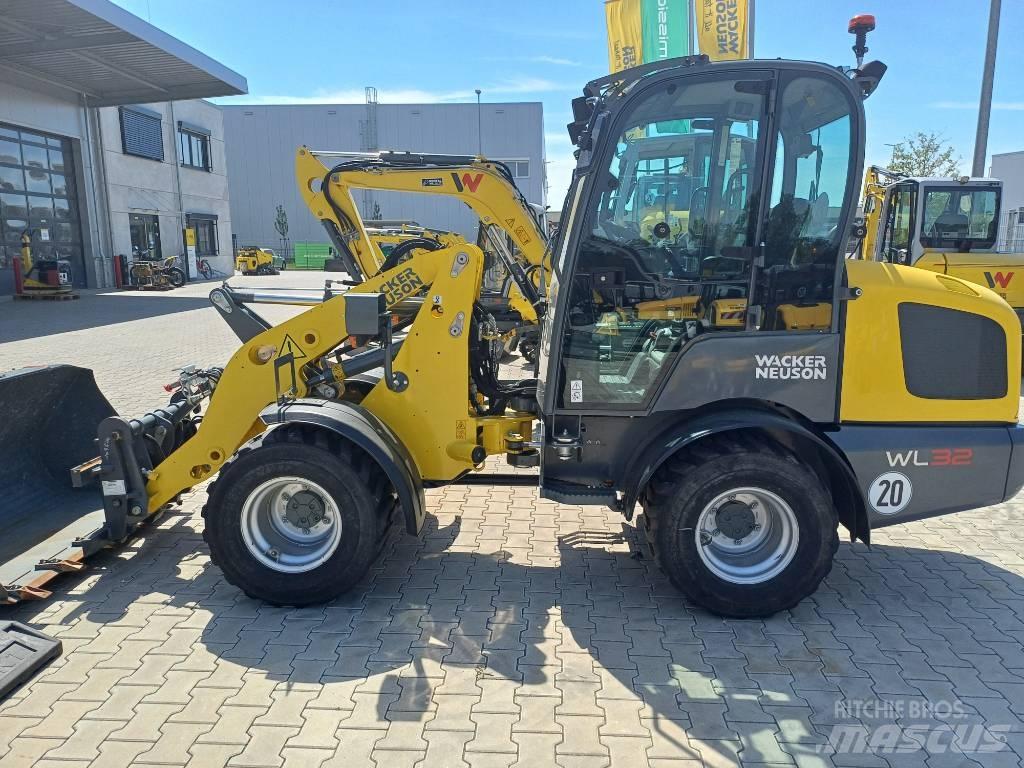 Wacker Neuson WL32 Utovarivači na točkove