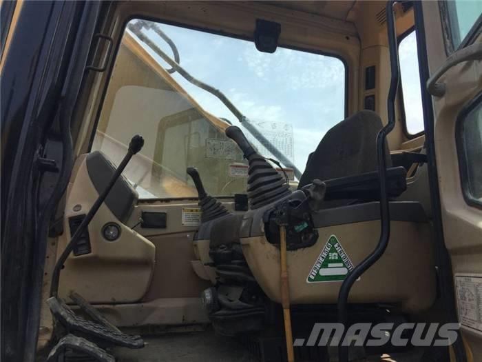 CAT 325 B Bageri guseničari