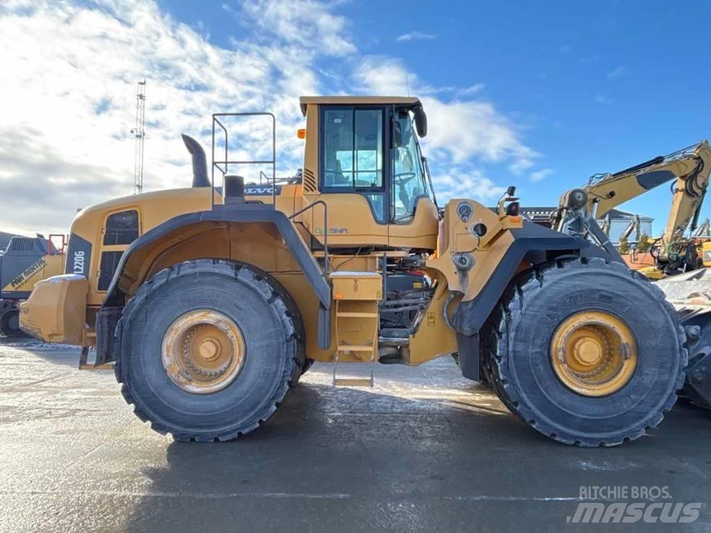 Volvo L 220 G Utovarivači na točkove