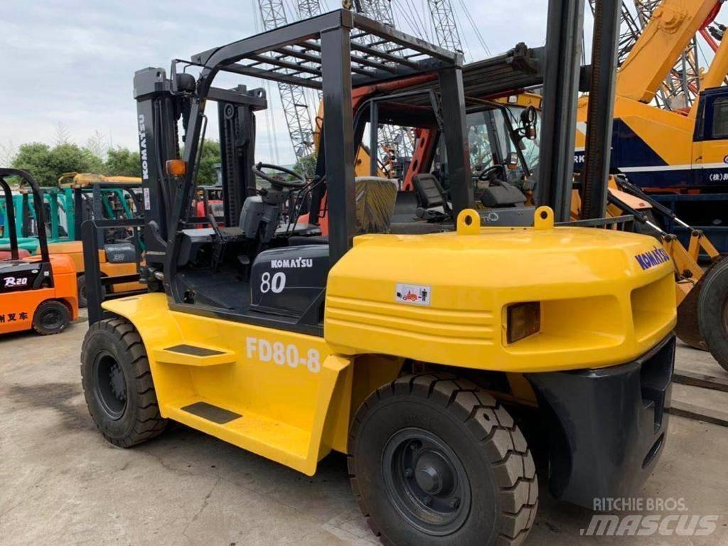 Komatsu 8 Ton Dizelski viljuškari