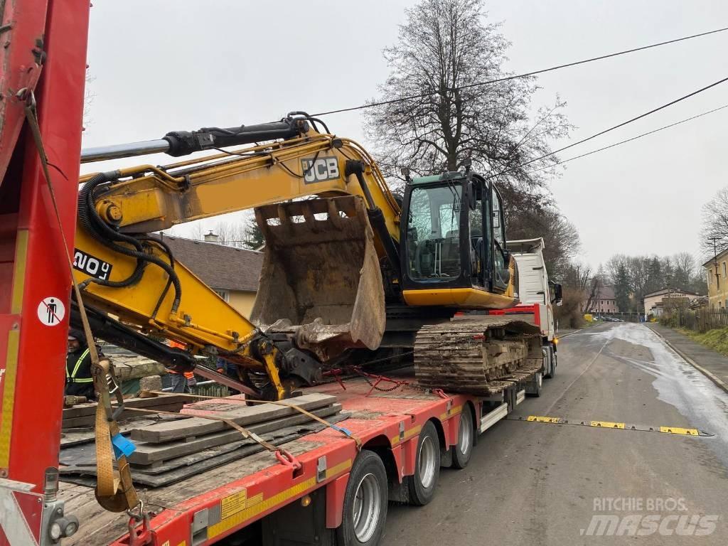 JCB JS 220 LC Bageri guseničari