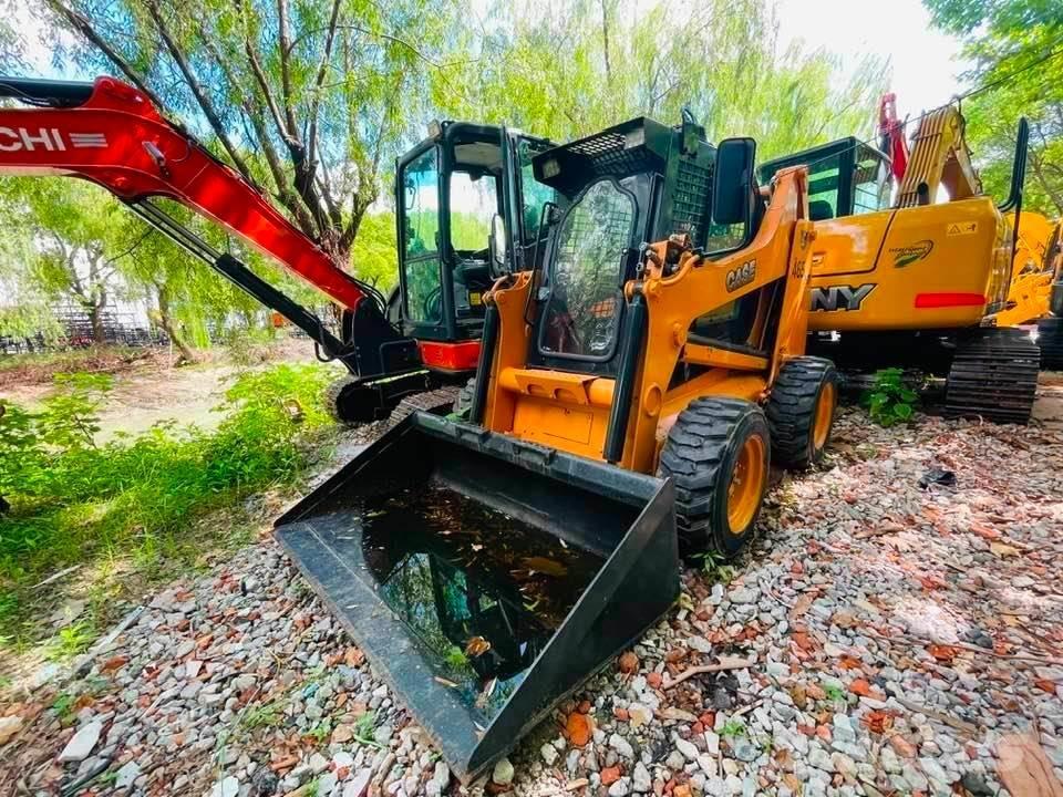 CASE 465 HD Skid steer mini utovarivači