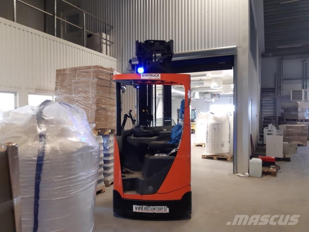 BT RRE200E Viljuškari sa pomičnim stupom