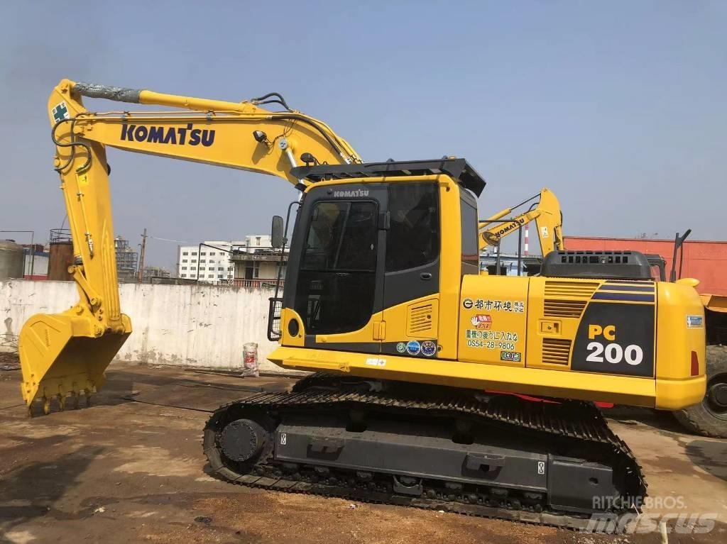 Komatsu PC200-8 Bageri guseničari