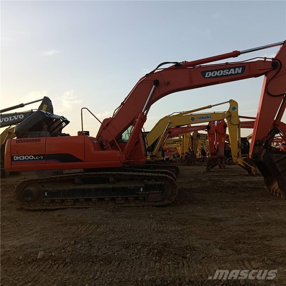 Doosan DH300LC-7 Bageri guseničari