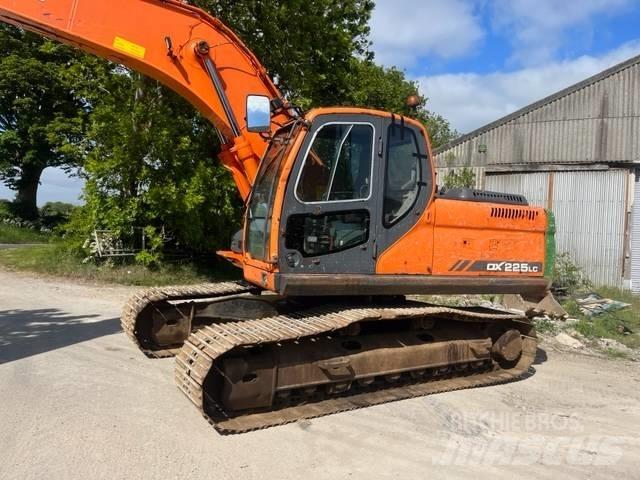 Doosan DX 225 LC Bageri guseničari