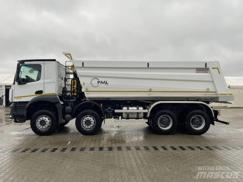Mercedes-Benz 4143 Kiperi kamioni