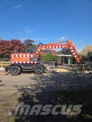 Hitachi Zaxis 140 W Bageri točkaši