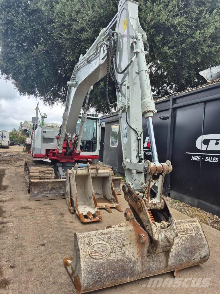 Takeuchi TB 2150 Bageri guseničari