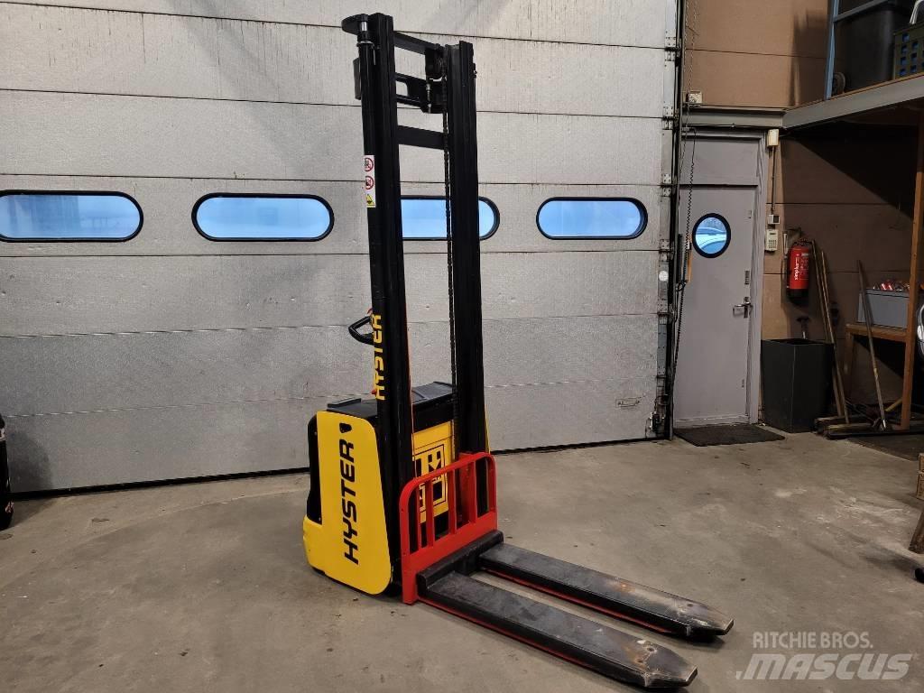 Hyster S 1.6 Ručni električni viljuškar