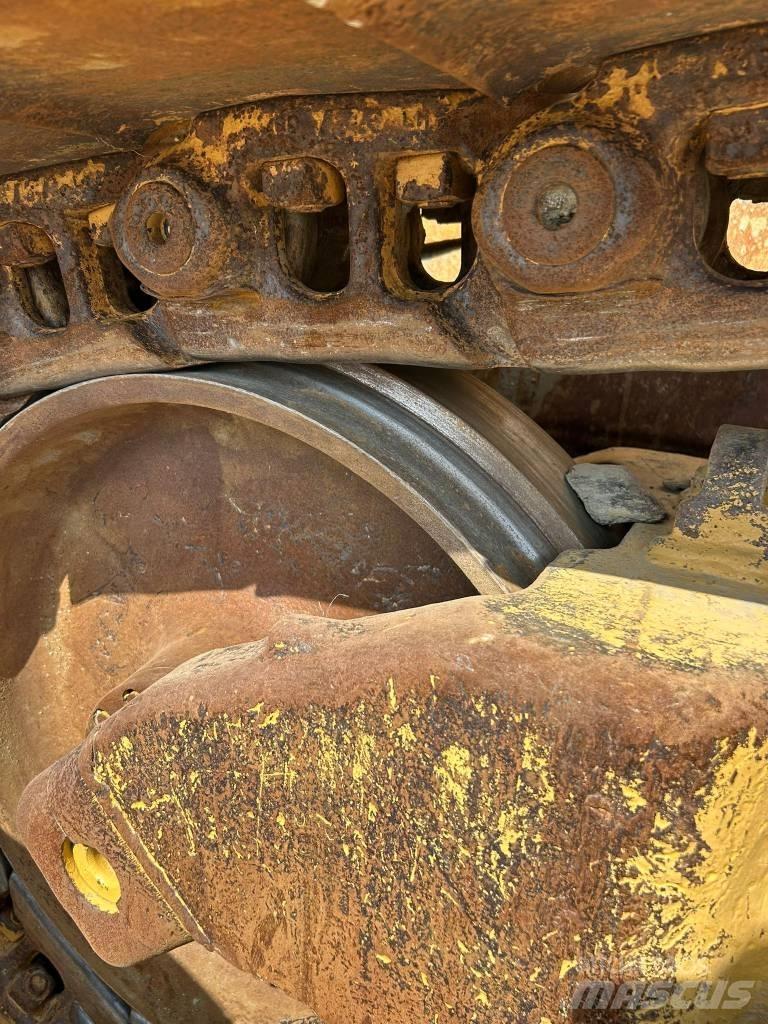 CAT D 7 R (Leica GPS) Buldožeri guseničari