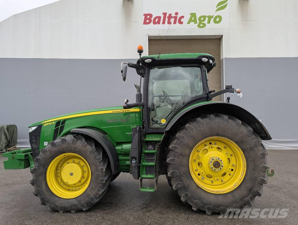 John Deere 8345 R Traktori