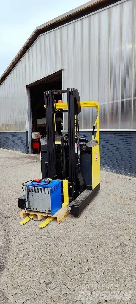Hyster R 1.4 Viljuškari sa pomičnim stupom