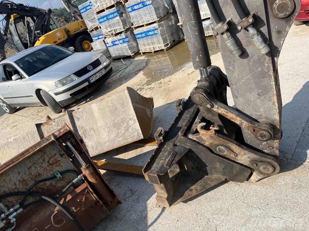 Mecalac 714 MW Bageri točkaši