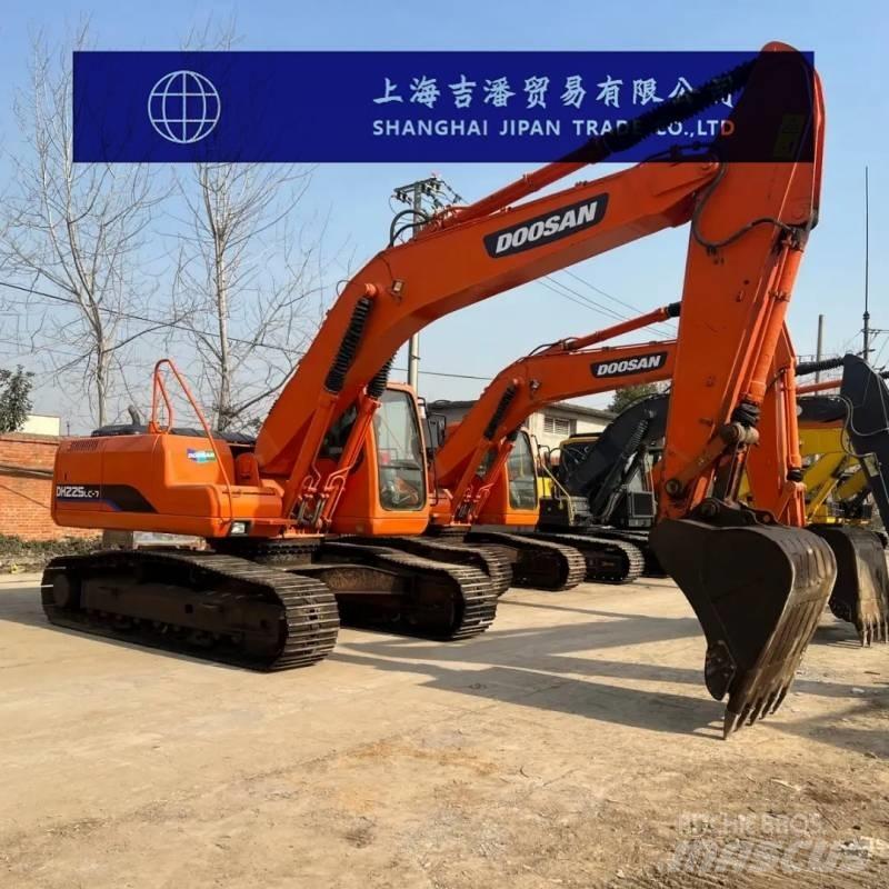 Doosan DH 225 LC-7 Bageri guseničari