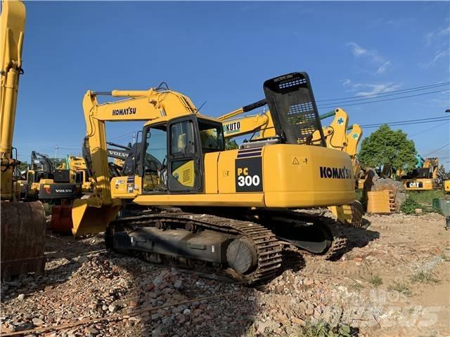 Komatsu PC300-7 Bageri guseničari