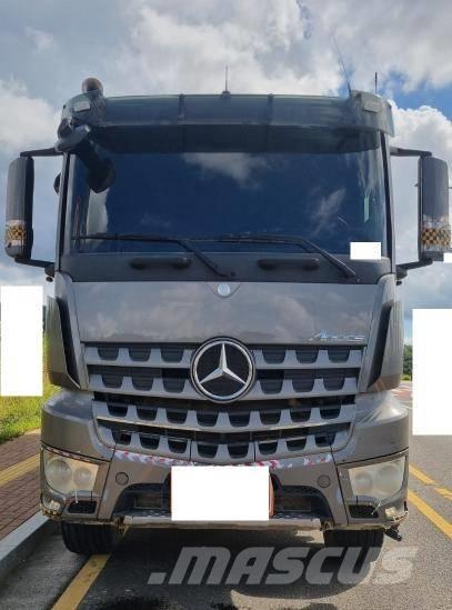 Mercedes-Benz 3951 Damperi za gradilište