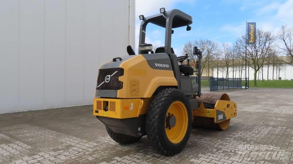 Volvo SD 45 B Valjci sa jednim bubnjem