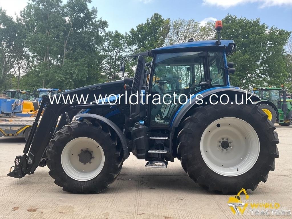 Valtra G 135 Traktori