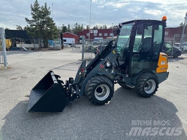 GiANT G2300 HD Mini utovarivači
