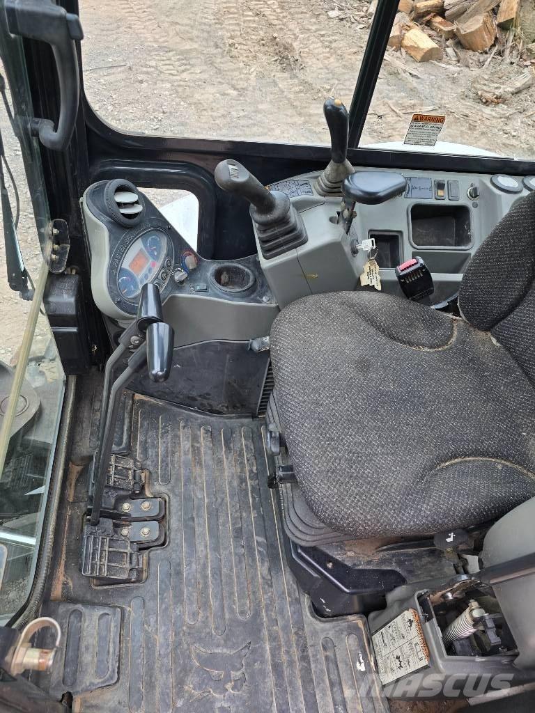 Bobcat E 35 Mini bageri < 7t