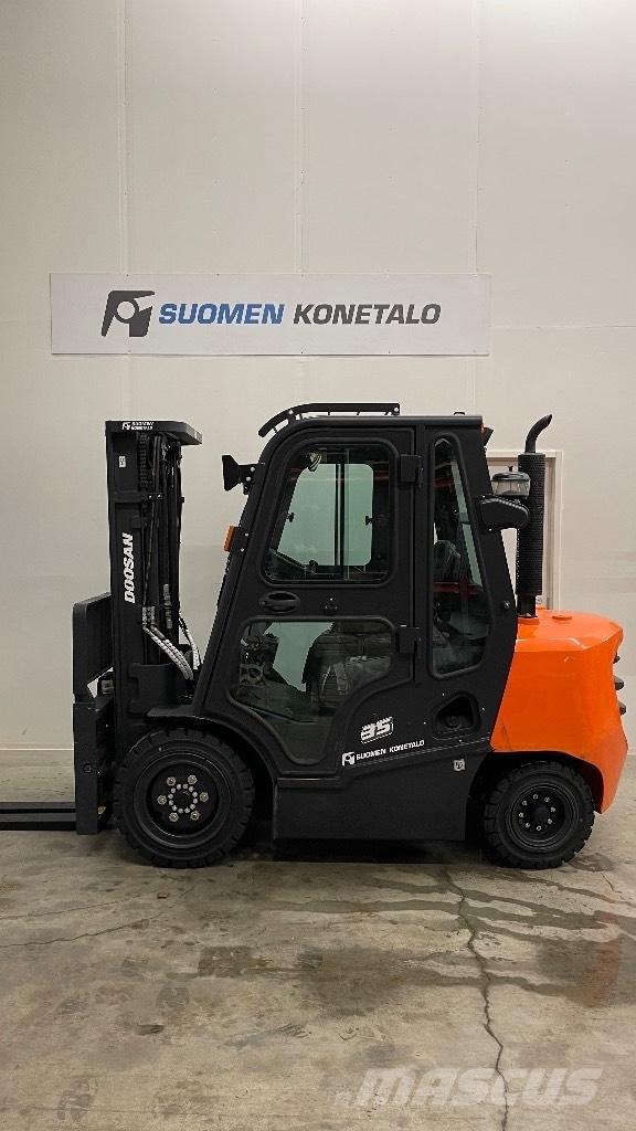 Doosan D35NXP Dizelski viljuškari