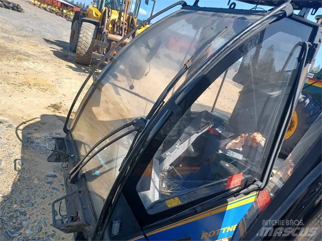 Rottne H14 Kabine i unutrašnjost