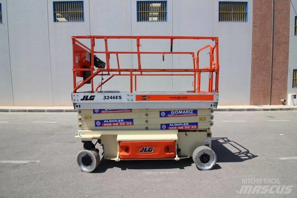 JLG 3246 ES Makazaste platforme