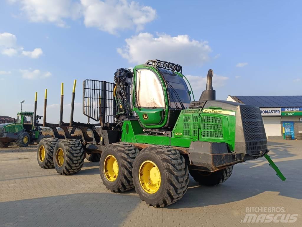 John Deere 1210 G Forvarderi