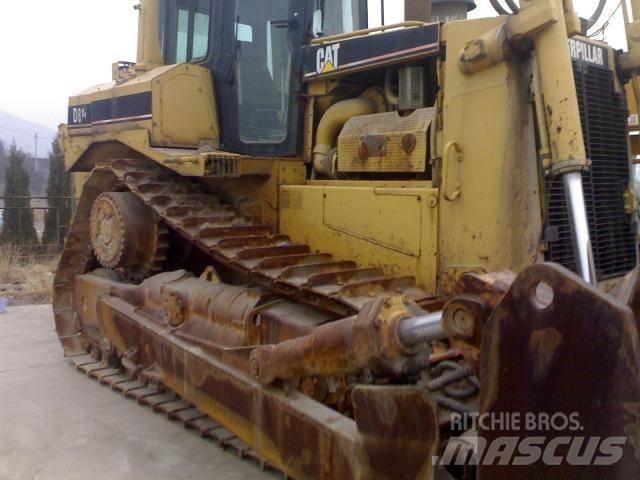 CAT D8R Buldožeri guseničari