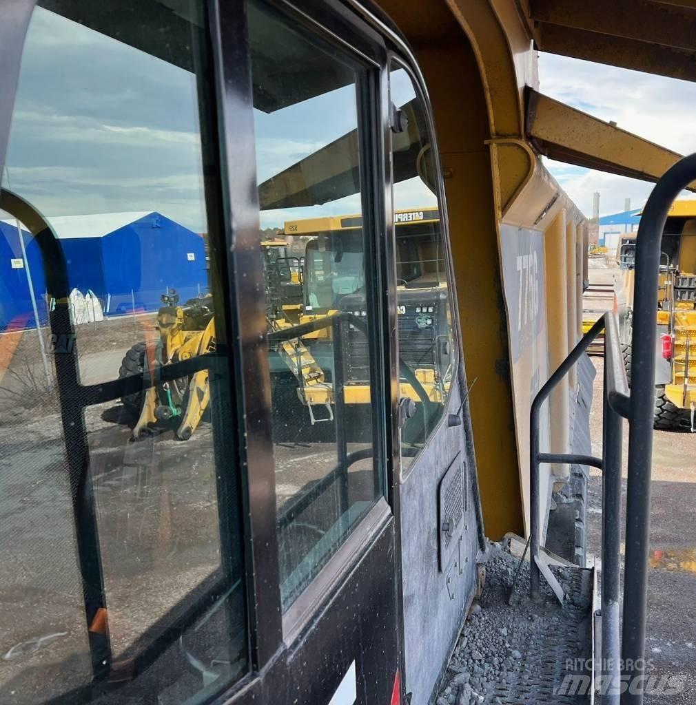 CAT 775 G Kruti damperi