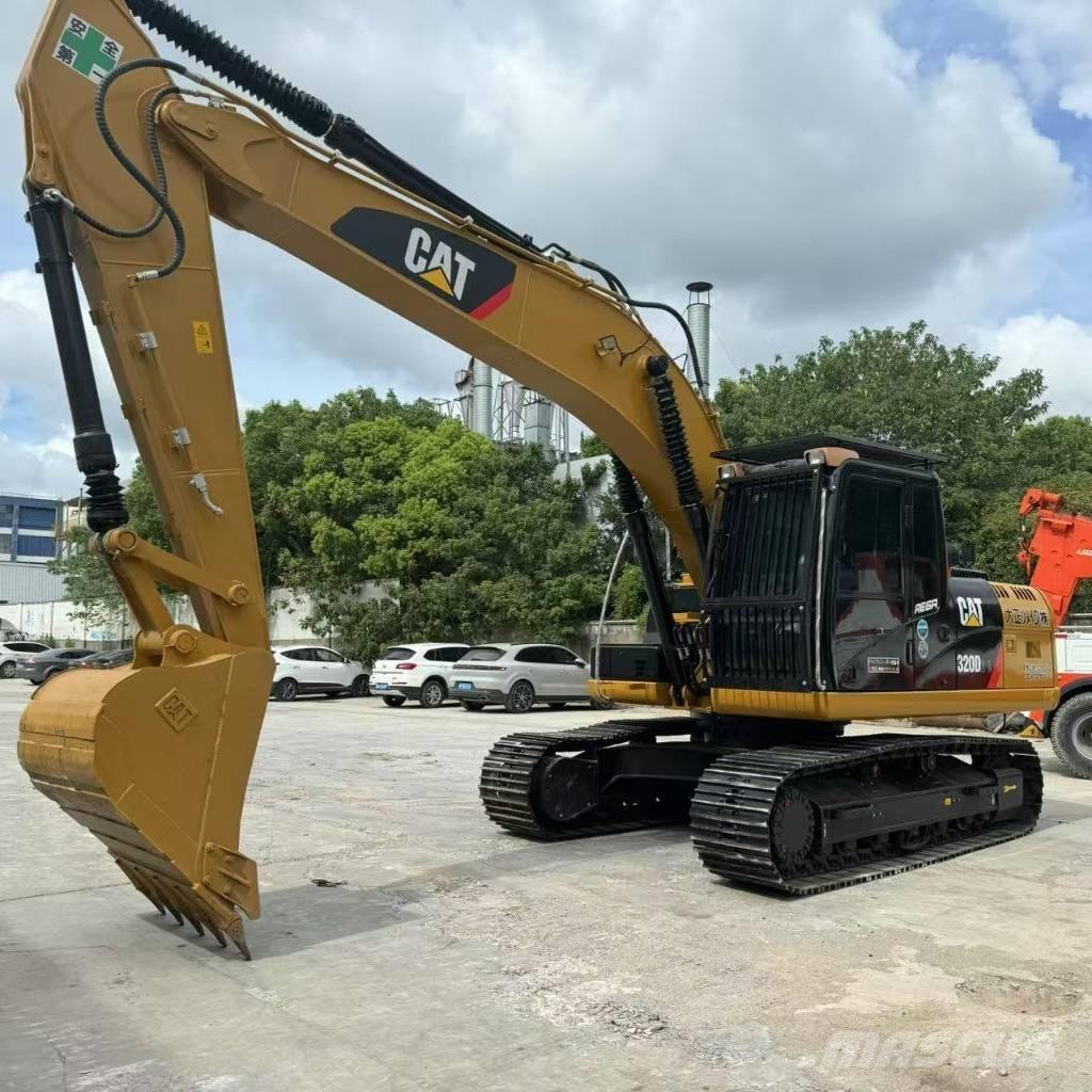 CAT 320D2 Bageri guseničari