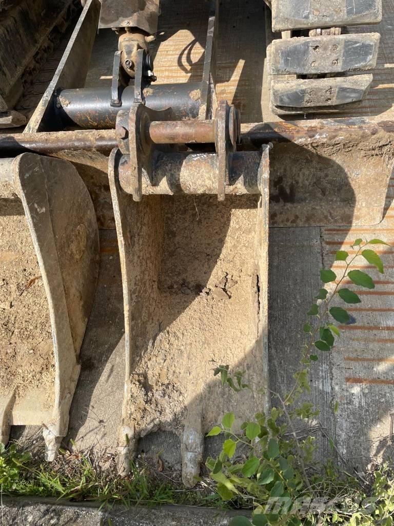 Komatsu PC 80 MR-5E0 Midi bageri 7t – 12t
